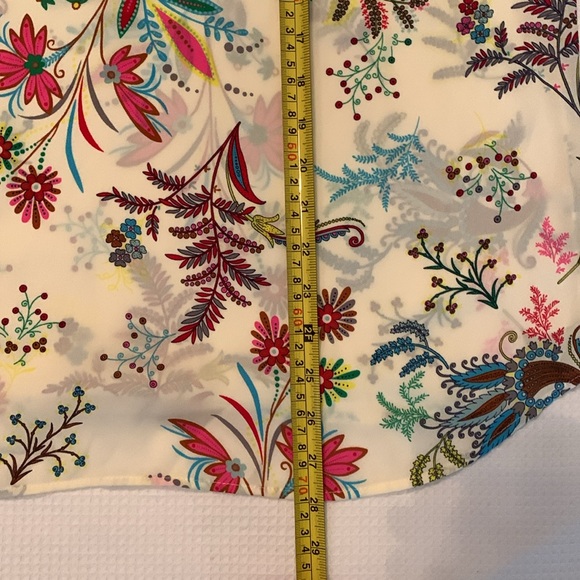 Talbots petit paisley/floral print long sleeves v neck blouse - Picture 10 of 10